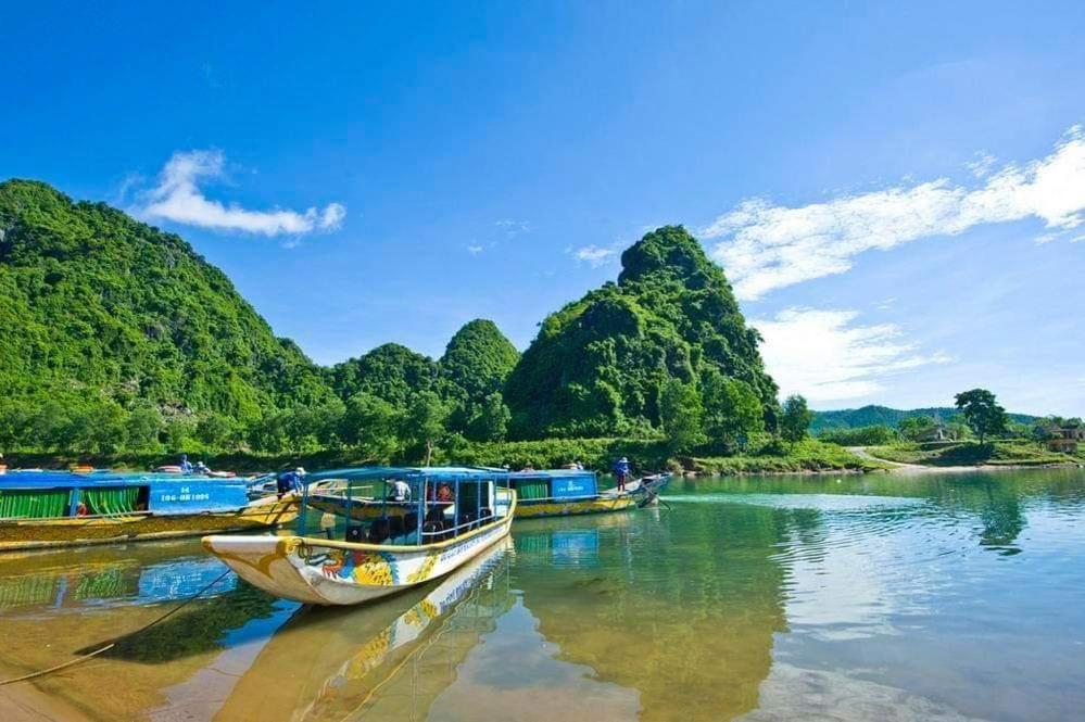 Thien Thanh Hotel Phong Nha Exterior photo